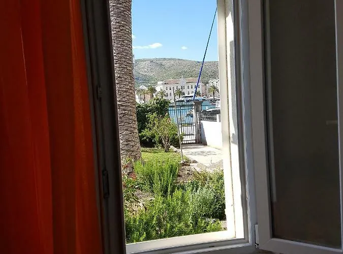 Cvita بيت ضيافة 3*