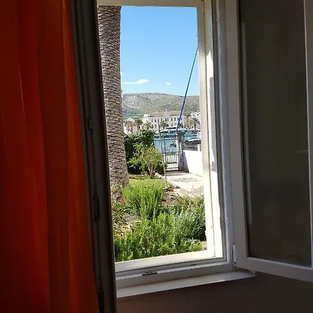 Cvita Gostinjska kuća 3*