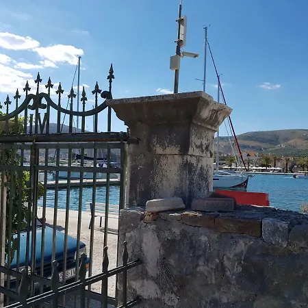 Cvita Gostinjska kuća 3*