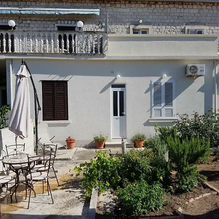 Cvita 3* Трогир