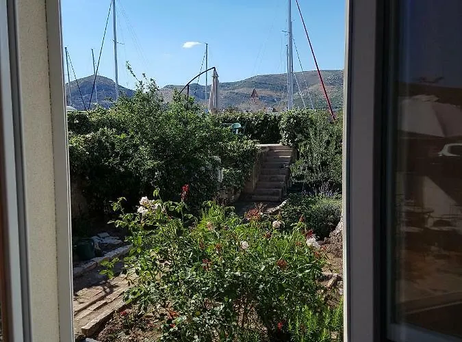 Cvita Gasthuis Trogir